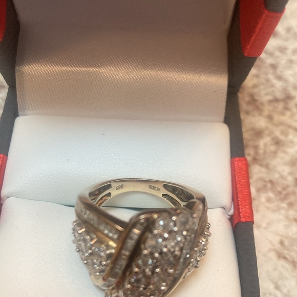 Diamond Cocktail Ring - Picture 7 of 9